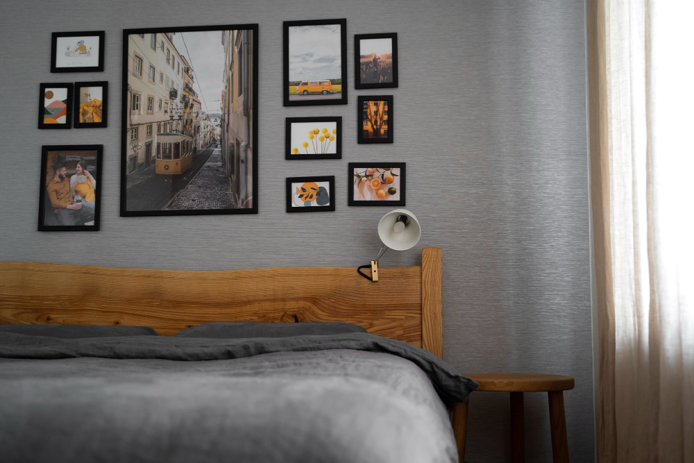 matériaux naturels pour la décoration murale d’une chambre adulte